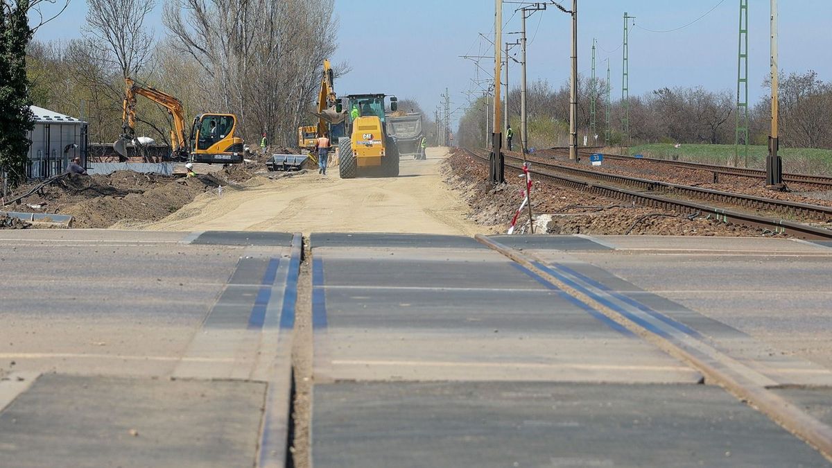 Budapest-Belgrád vasútvonal: a szerb elnök váratlanul elárulta, mikor fejezhetik be a magyarok a beruházást