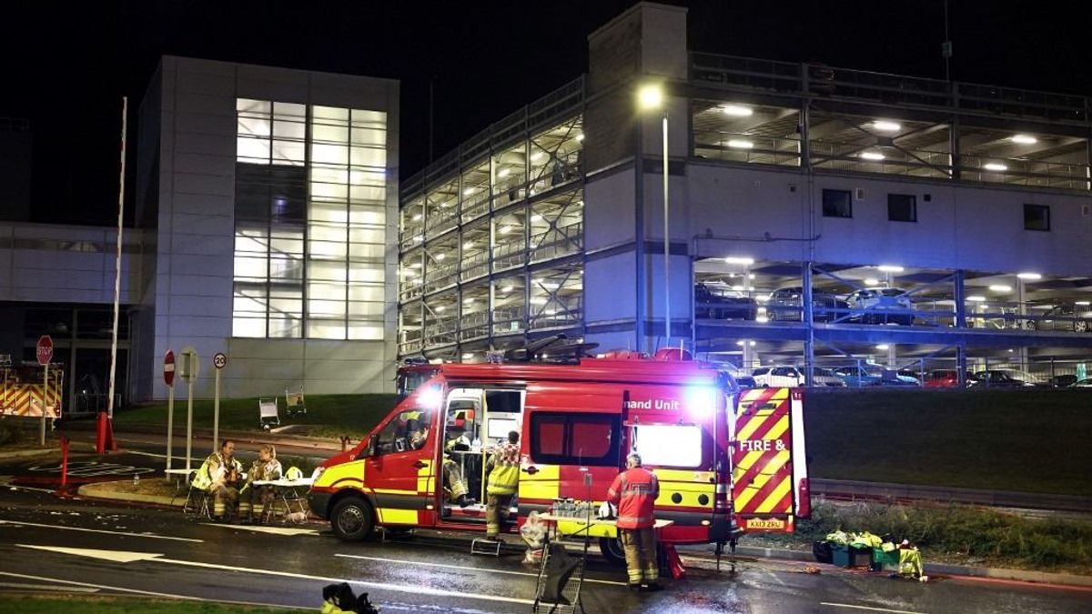 Tűz tombolt London egyik legnagyobb repterén