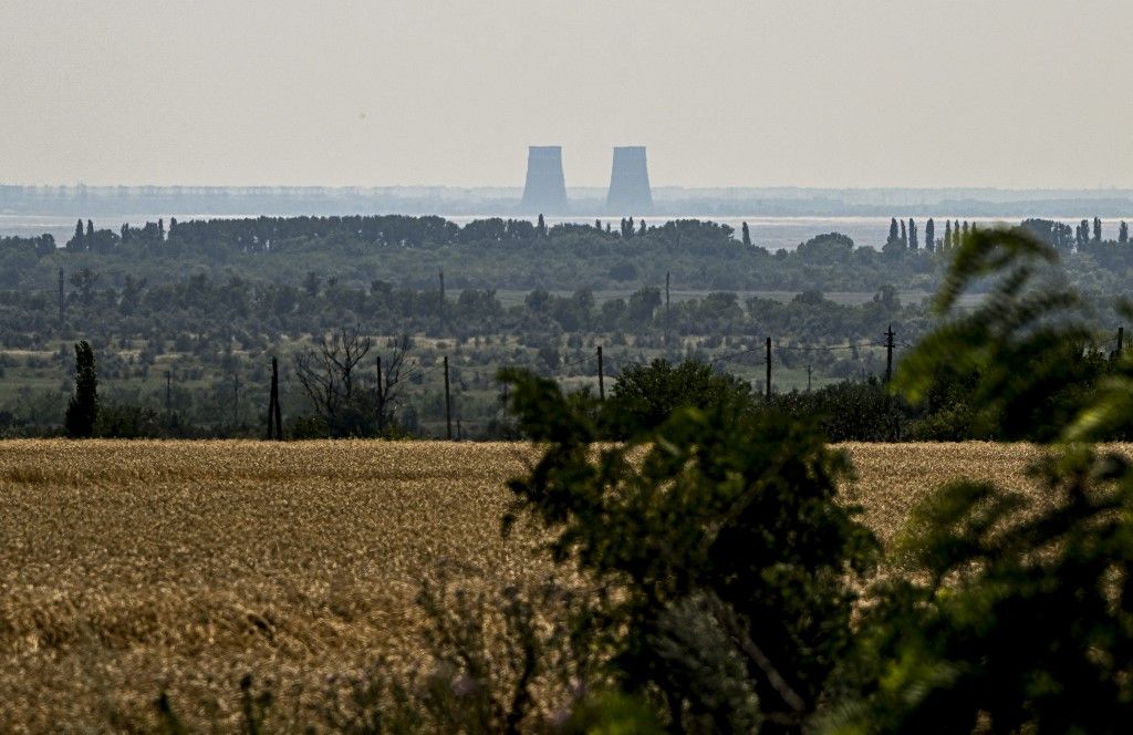 Zaporizhzhia Nuclear Power PlantNIKOPOL, UKRAINE - JULY 21: Zaporizhzhia Nuclear Power Plant is seen from Nikopol, that is 7 kilometers away from the power plants and therefore is under nuclear threat as the war between Russia and Ukraine continues, in Nikopol, Ukraine on July 21, 2023. Ercin Erturk / Anadolu Agency (Photo by Ercin Erturk / ANADOLU AGENCY / Anadolu Agency via AFP)