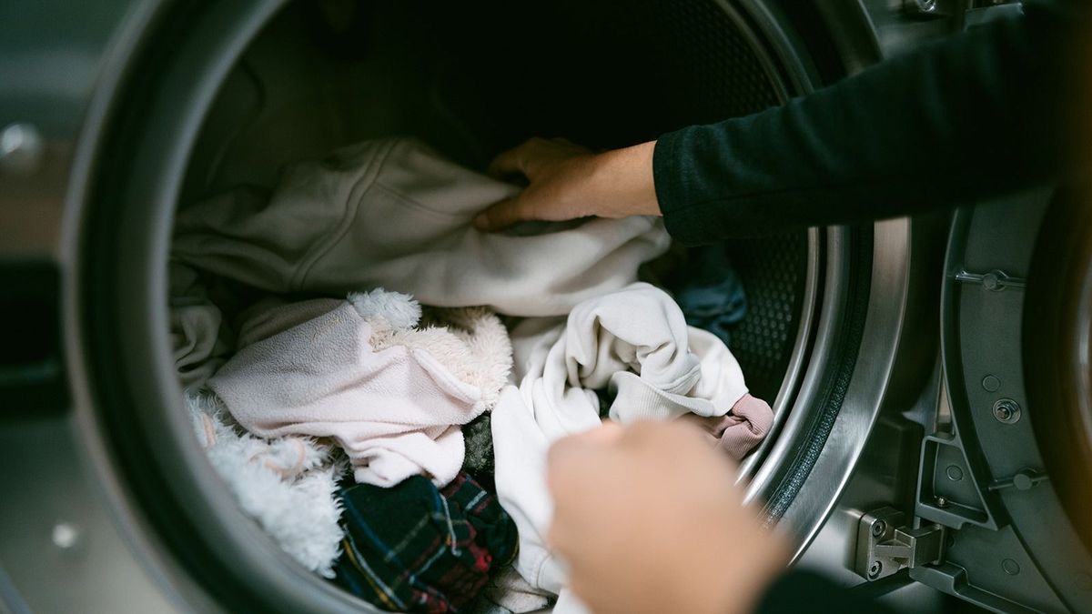 Még mindig túl meleg vízzel mosnak a magyarok