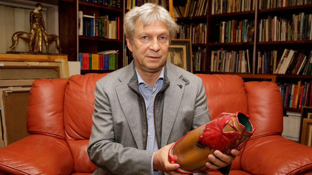 Harminc éve nem látott ritkaságok a Zsolnay-aukción