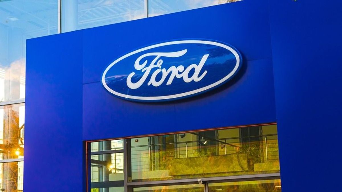 Árfolyamszakadékba vette az irányt a Ford