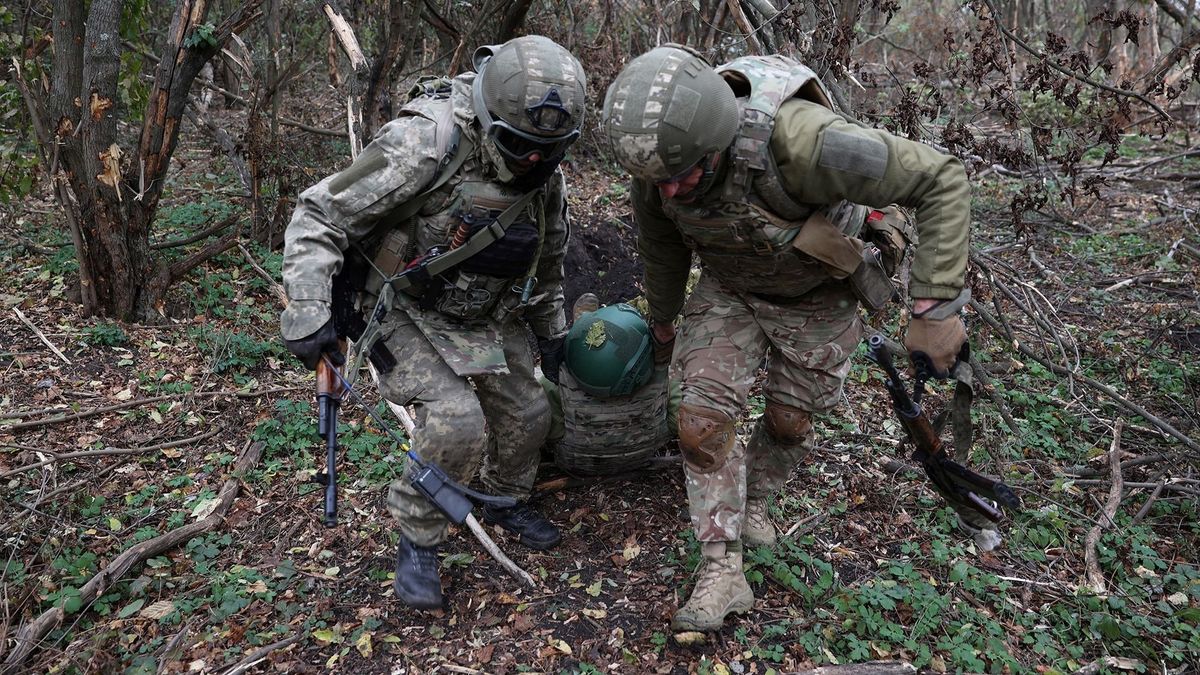 Orosz hadijelentés: ukrán támadásokat vertek vissza, ügynököt semlegesítettek és robbanóanyagokat foglaltak le