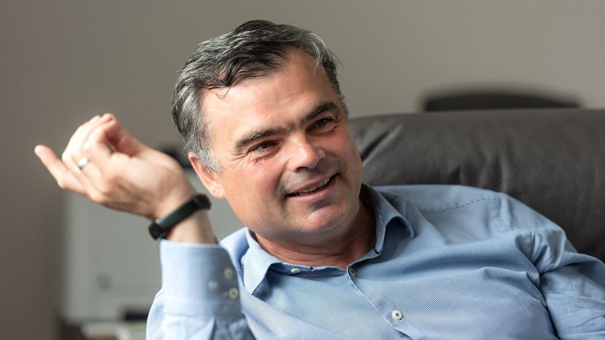 Történelmi fordulat: a TV2 lett a magyarok kedvence, az RTL elveszíti a nézőit