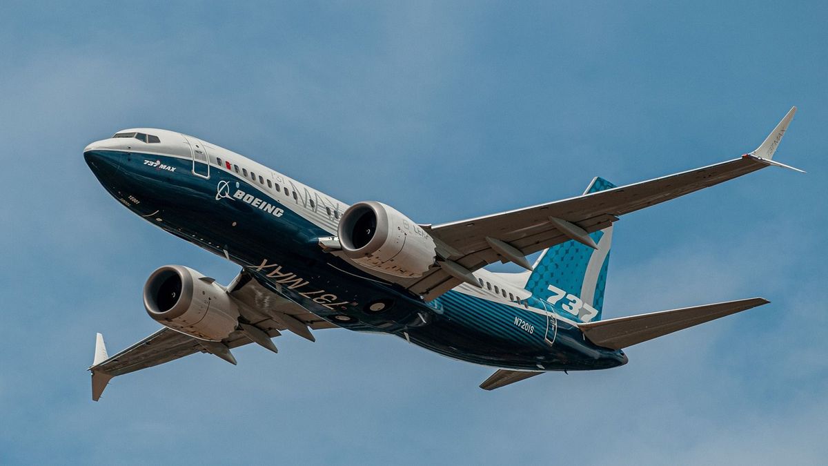Felére zsugorodott a Boeing vesztesége, kevesebb 737-es készülhet idén