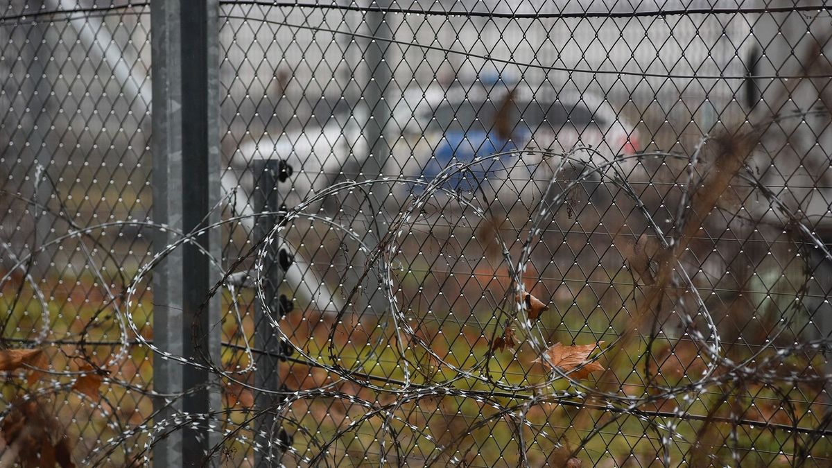 Fokozódik a veszély: lövöldözés a déli határnál, hárman meghaltak