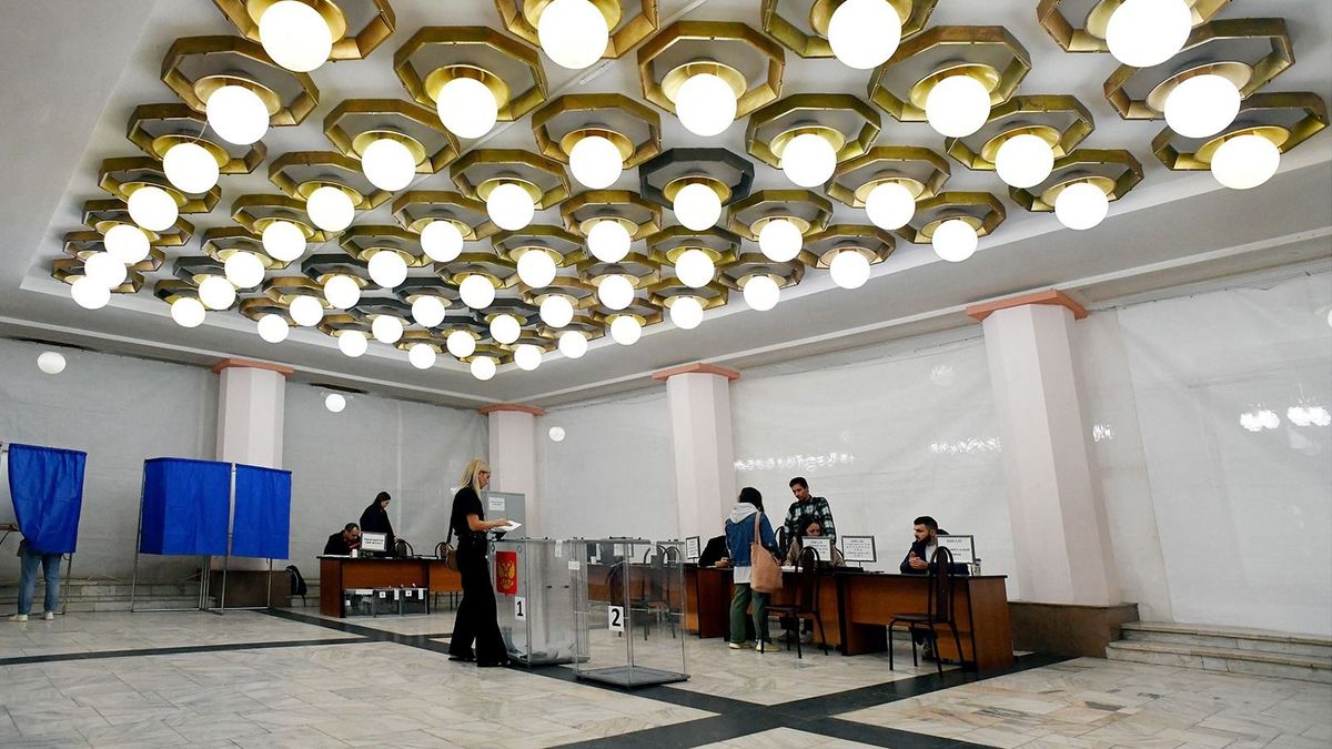 Oroszország a háború alatt is megtartja a jövő évi elnökválasztást