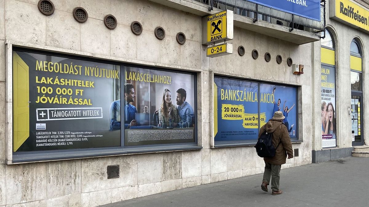 Kiszakadt a hitelzsák a nyár végén