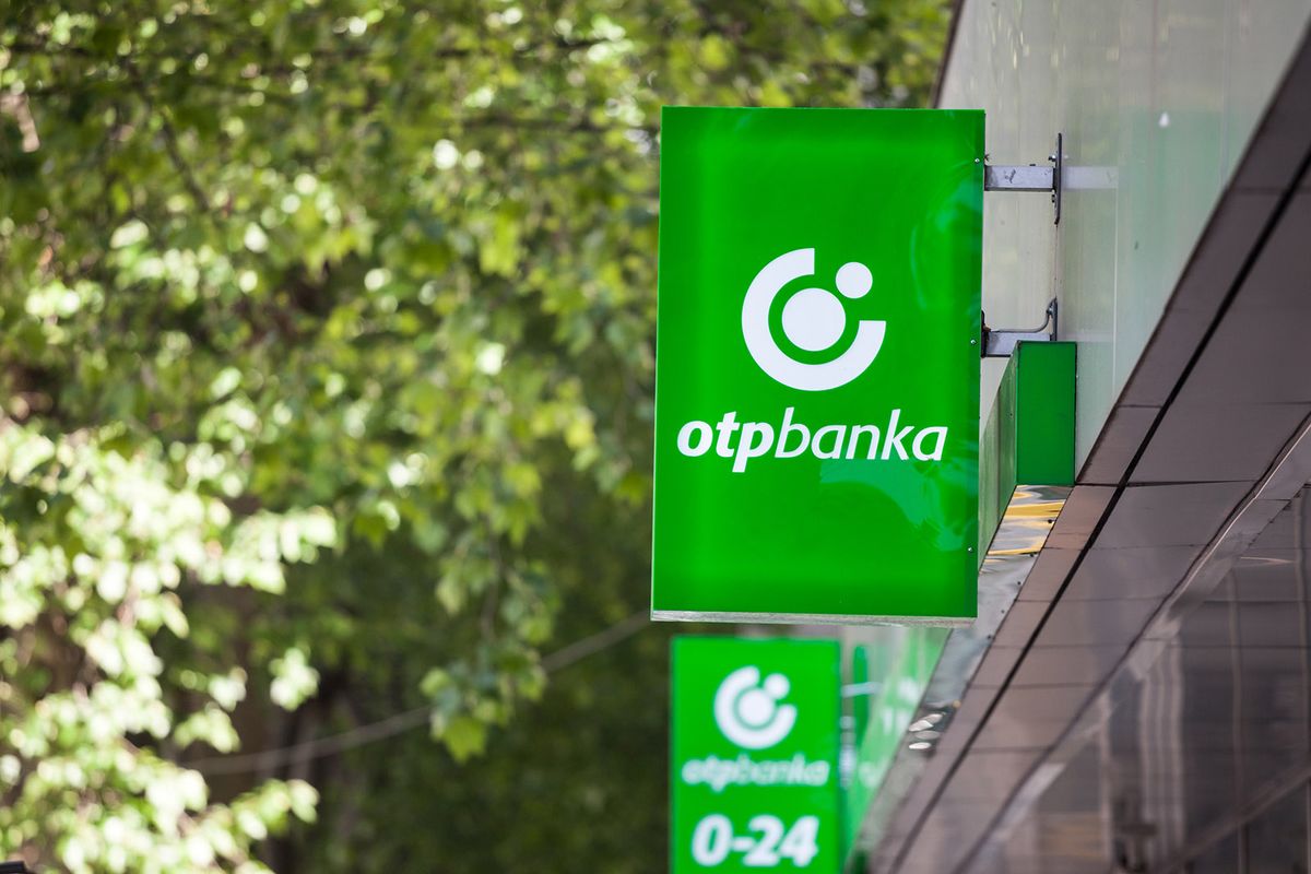 Belgrade,,Serbia,-,May,30,,2021:,Otp,Bank,(otp,Banka)BELGRADE, SERBIA - MAY 30, 2021: OTP Bank (OTP Banka) logo on their main office for Belgrade. OTP Bank Group is one of the largest Hungarian banks, spread accross in Central and Eastern Europe.