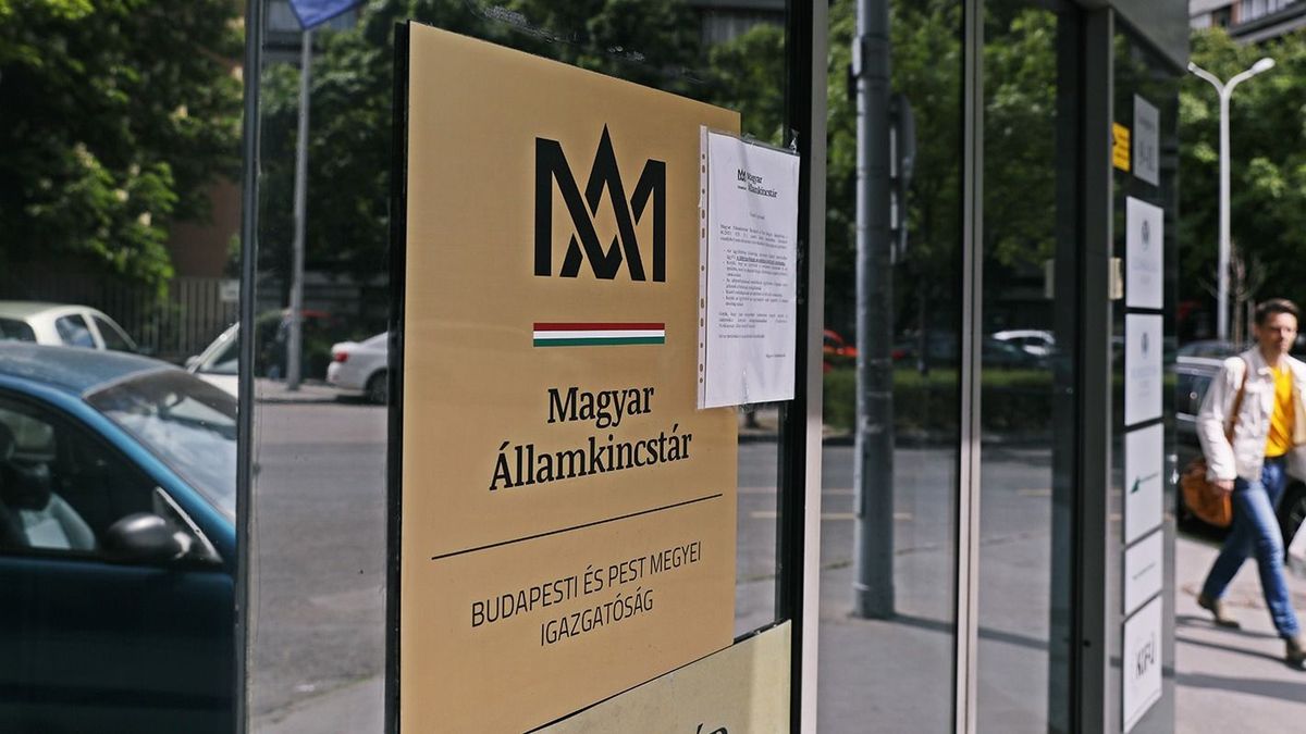 Halmozza a rekordokat a lakosság, elképesztő mértékű befektetés lapul a számlákon