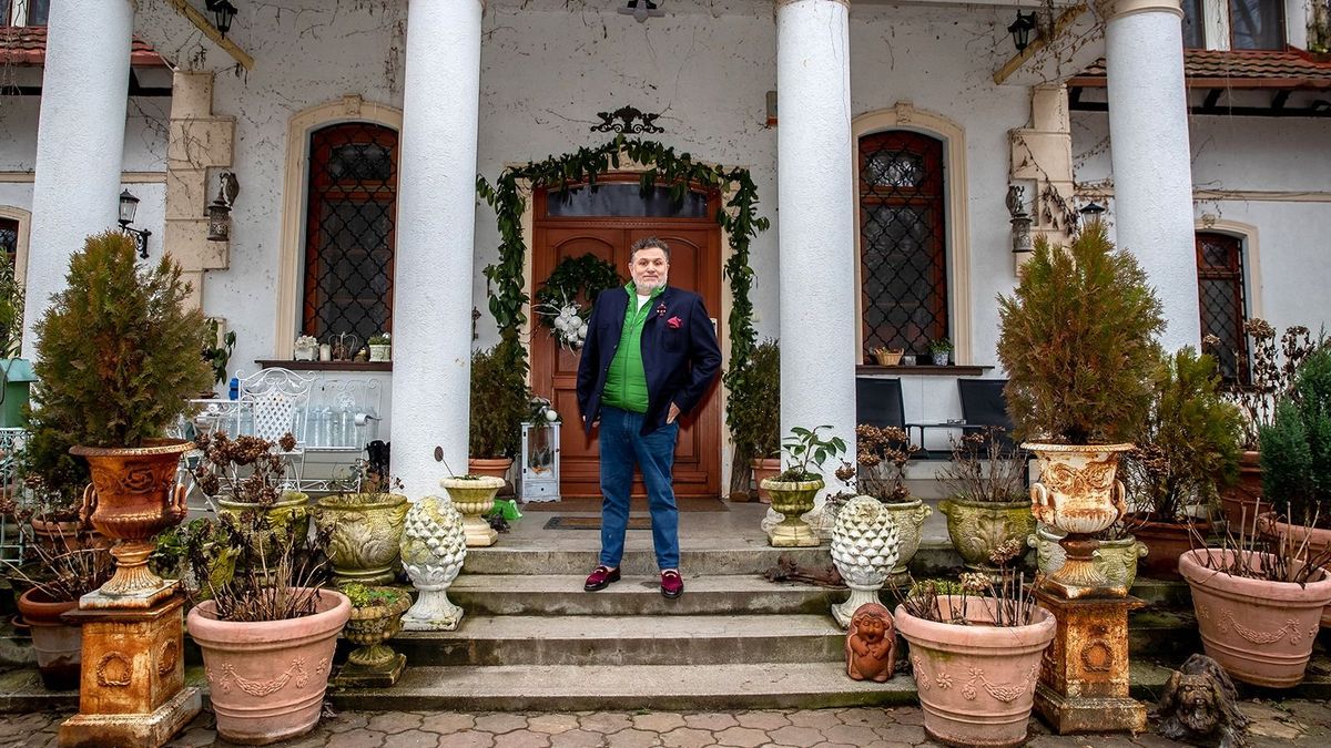 Hihetetlen, de Lagzi Lajcsi kastélyának titkára kíváncsi a fél ország