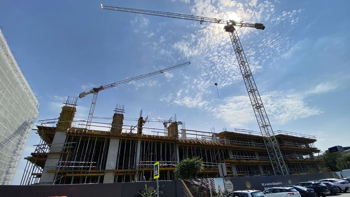 Megrendeléshiányra panaszkodnak az építőipari cégek, az exportra dolgozók kivételek