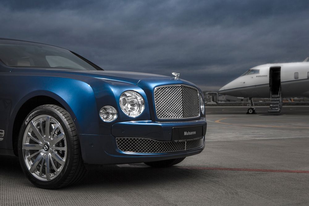 Bentley,Mulsanne,And,Bombardier,Private,Jet,On,The,Airfield,Of