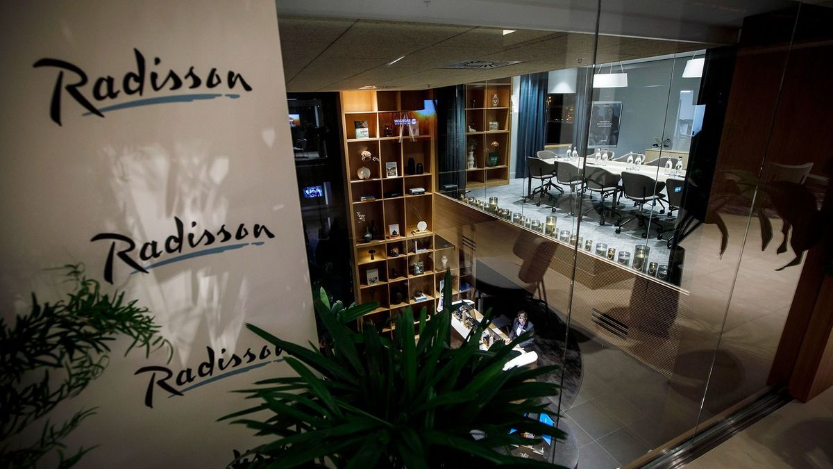 Négycsillagos üzleti szálloda nyílt a BudaParton – fotók