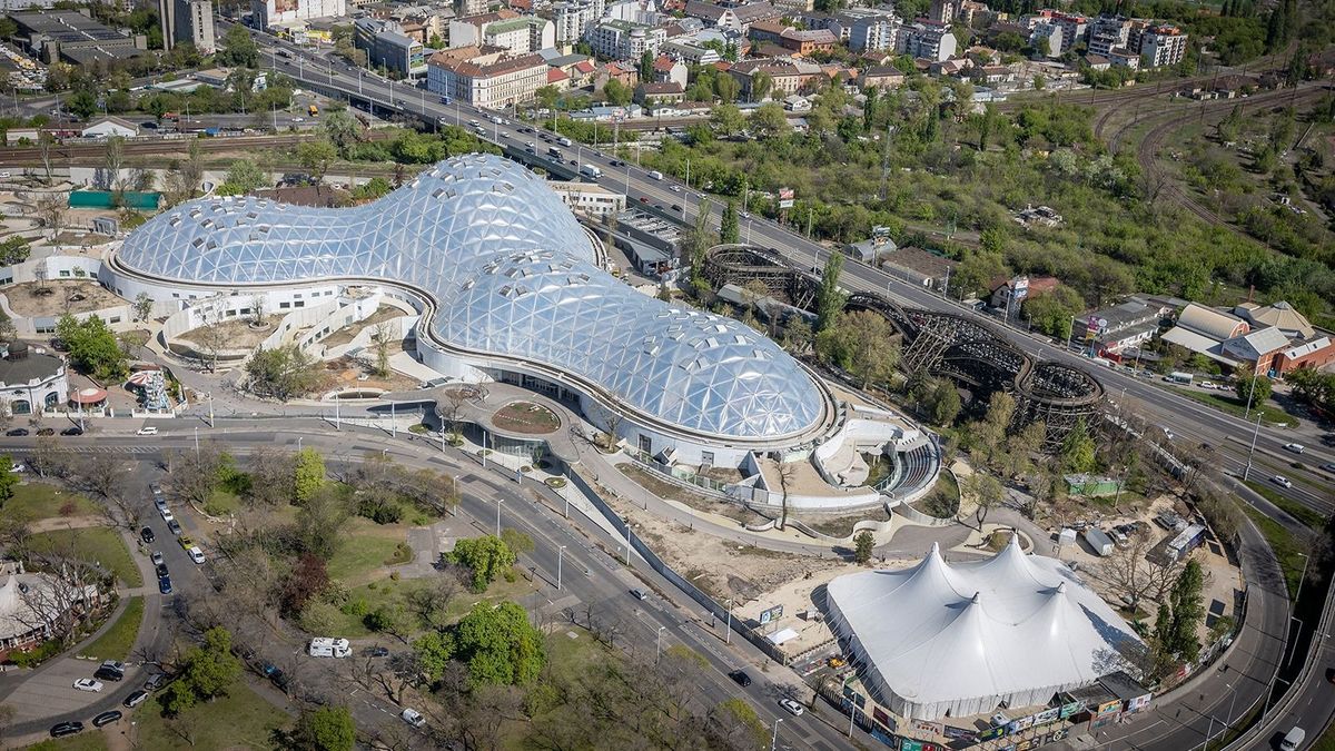 Reagált Lázár János minisztériuma arra, hogy a főváros lepasszolná Biodómot a kormánynak