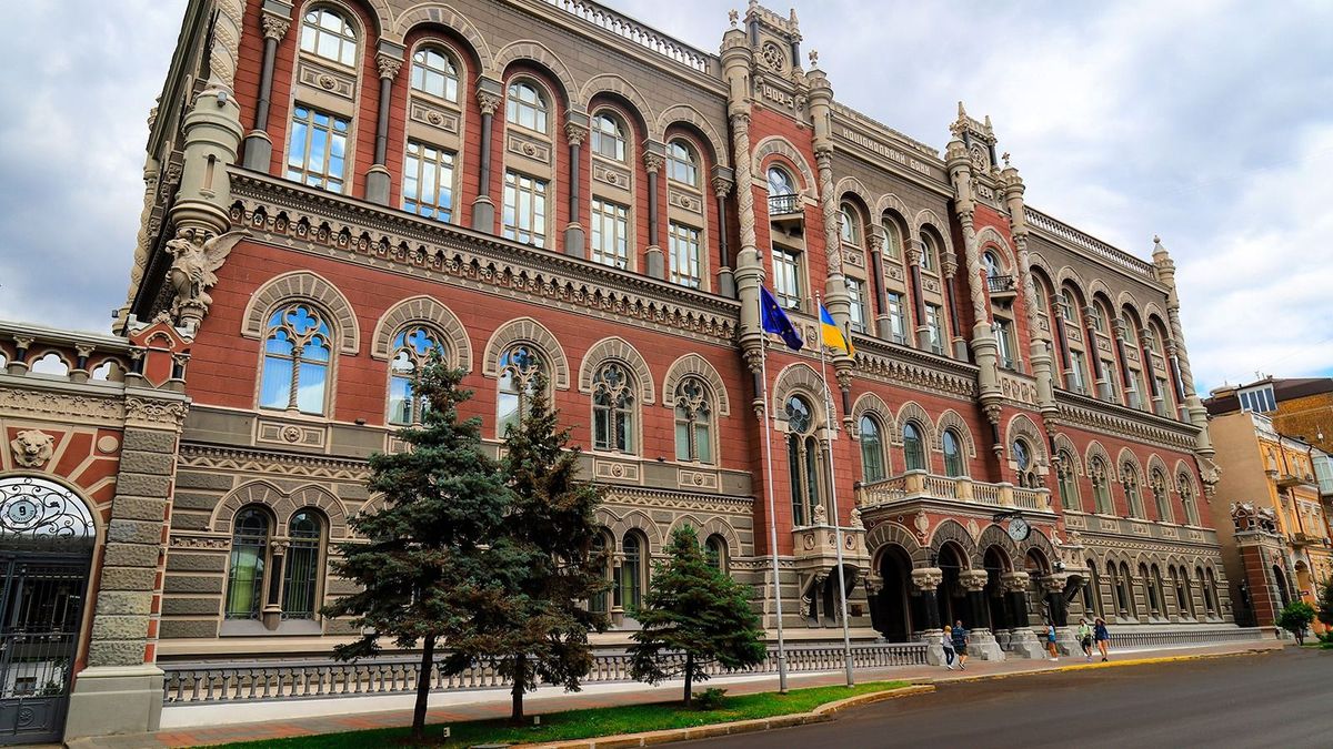 Jól megy az ukrán gazdaságnak, kamatot vágtak, nagyobb GDP növekedésre számítanak