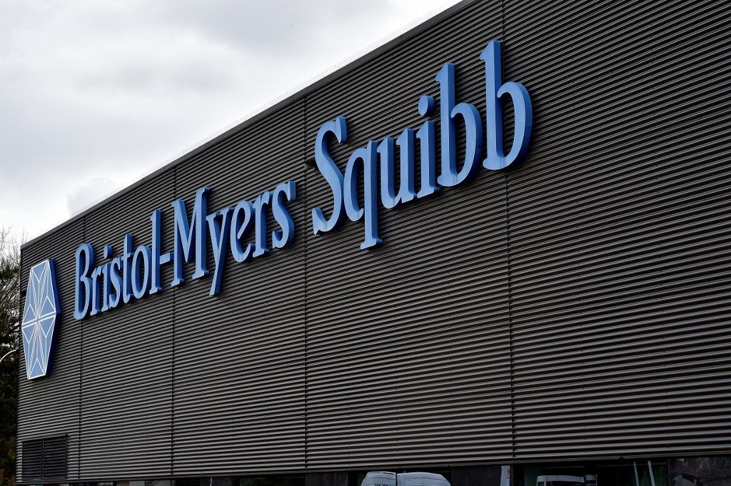 Bristol Myers Squibb's pharmaceutical plant of French group UPSA (Union de pharmacologie scientifique appliquee) is pictured in Agen, southwestern France, on March 29, 2018. (Photo by GEORGES GOBET / AFP)