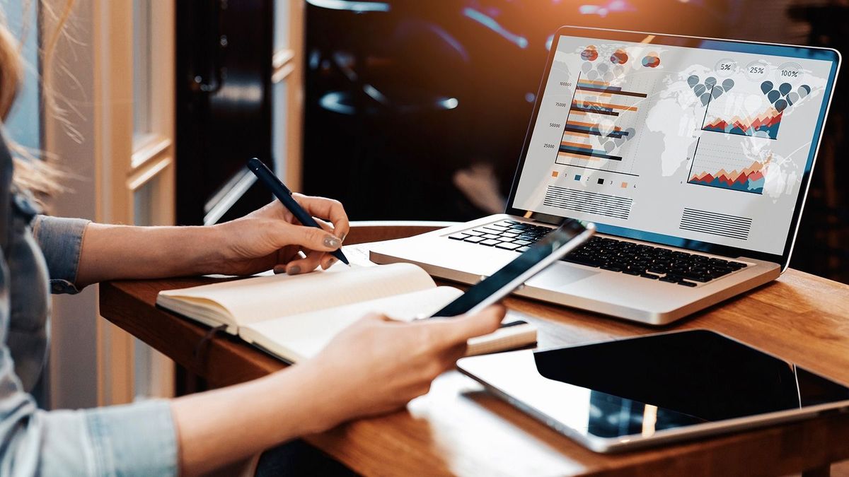 Átrendezik a megtakarításaikat a magyarok