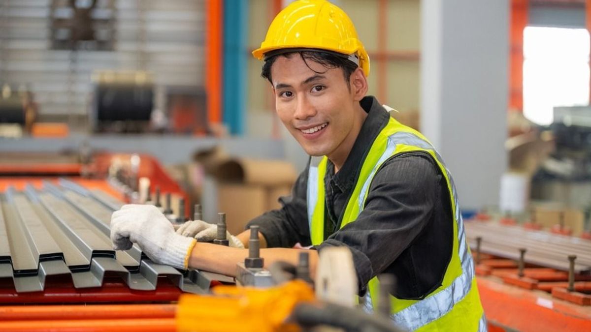 A filippínók nem elveszik, hanem megvédik a magyarok munkáját