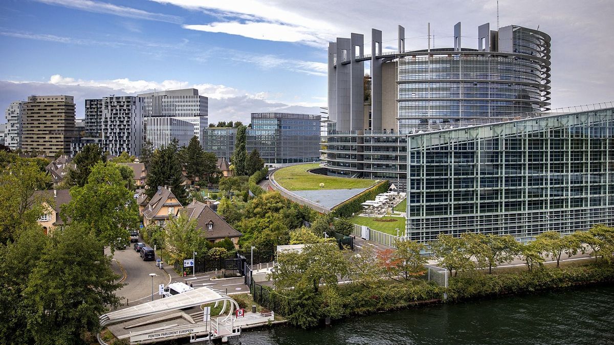 A közvélemény ellenzi az EU szigorú fellépését Kína ellen