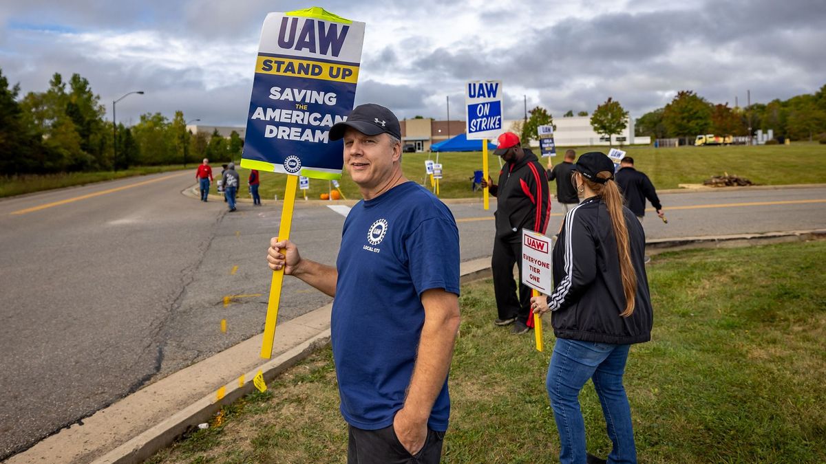 A harmadik autógyártónál is vége a sztrájknak