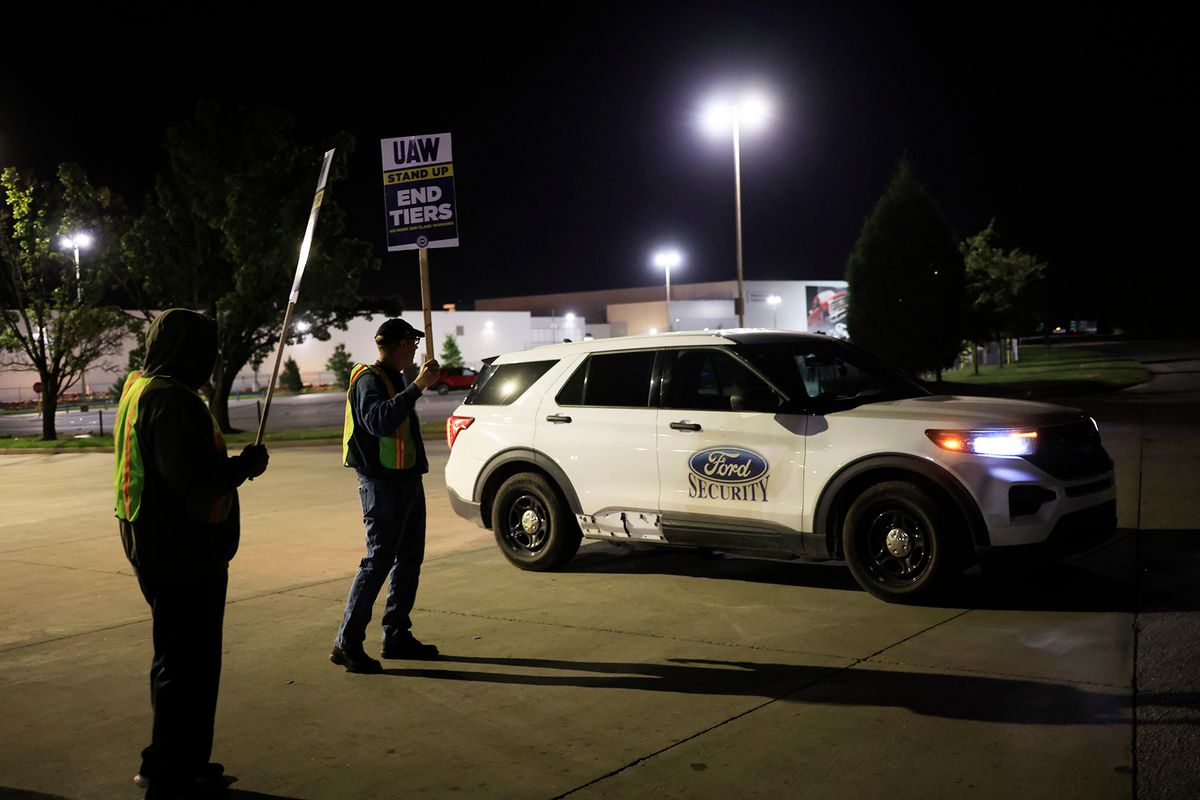 United Auto Workers Expand Strike To Ford Truck Plant In Kentucky