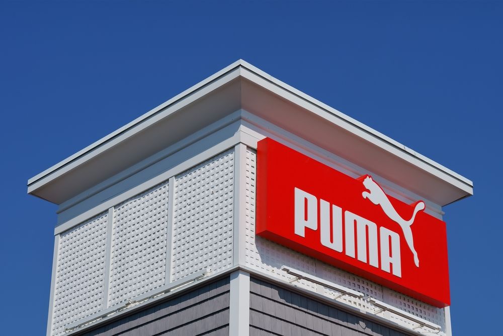Massachusetts,,United,States-july,17,,2022:,Sign,Of,Puma,Outlet,,A