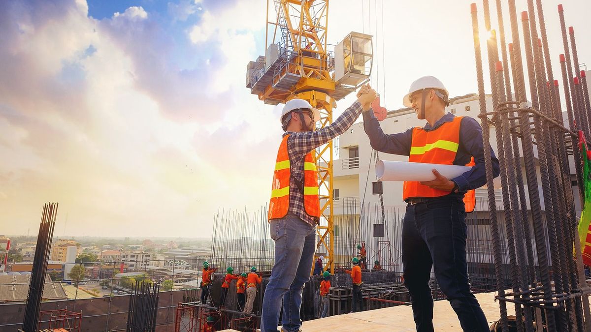 Az EU-ban Magyarországon nőnek leggyorsabban a bérek jövőre