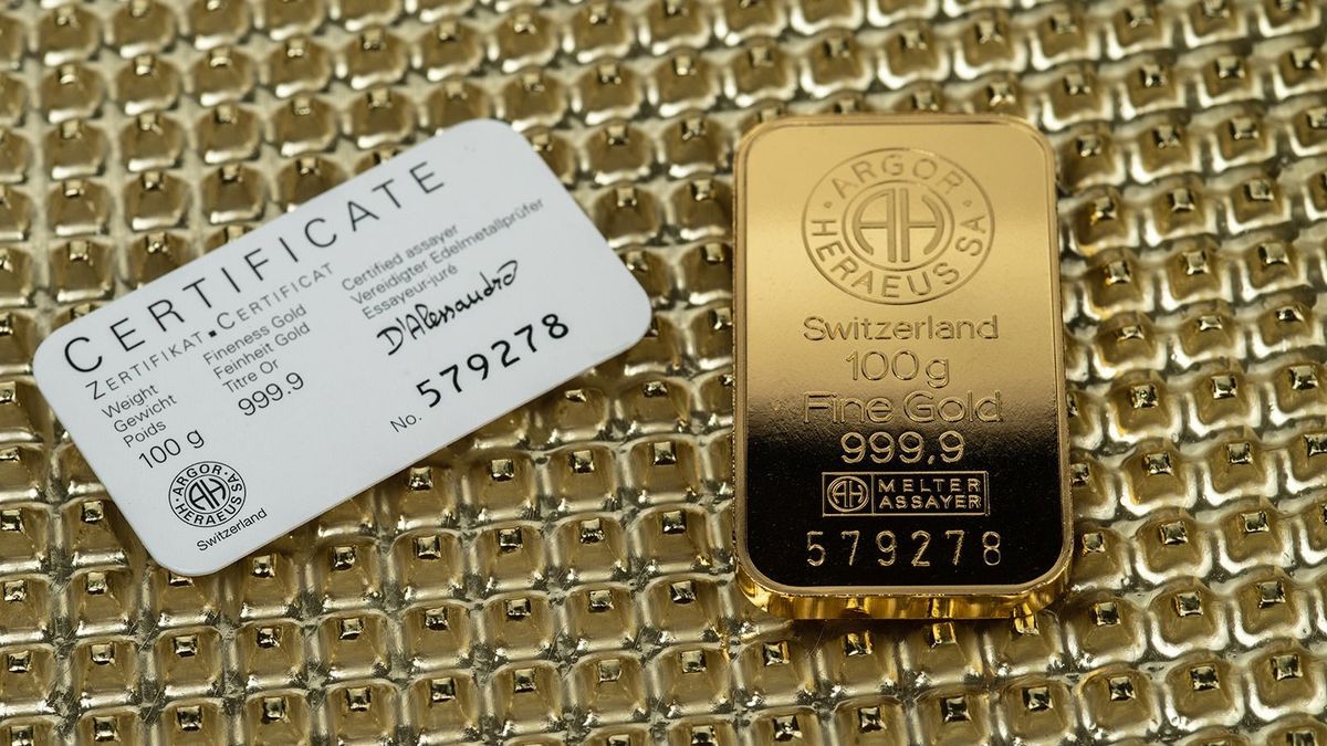 Gépfegyver mellett már aranyrudat is vásárolhatnak az amerikaiak a sarki boltban