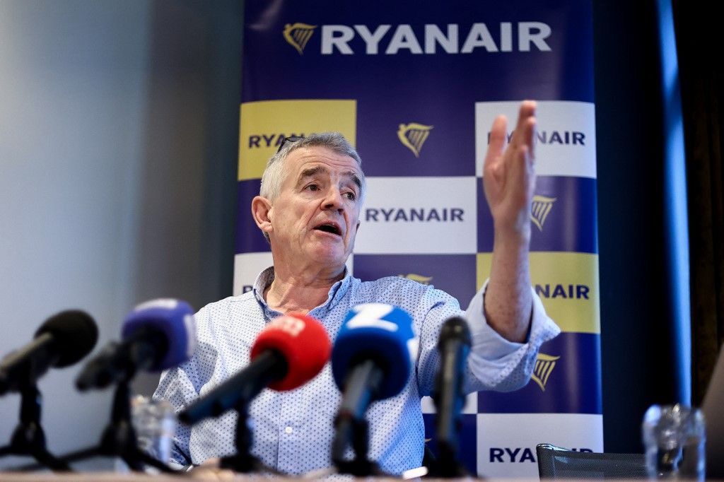 Irish low-cost airline Ryanair CEO Michael O'Leary addresses a press conference in Brussels on January 17, 2023. (Photo by Kenzo TRIBOUILLARD / AFP)