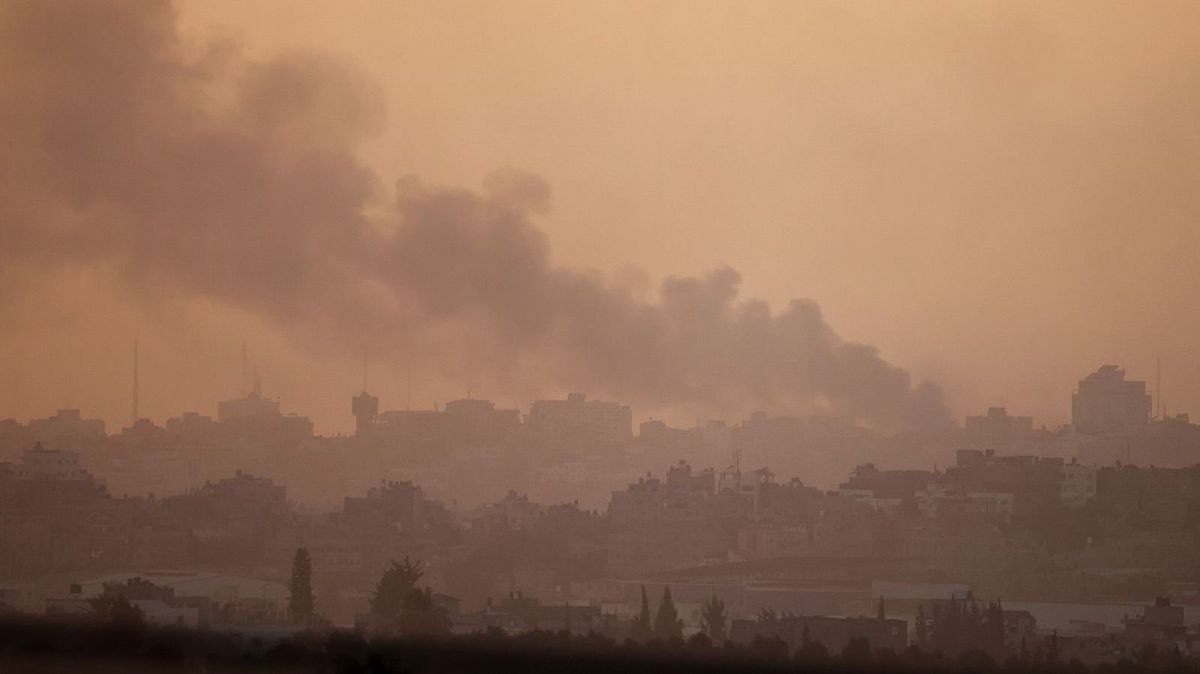 This picture taken on November 9, 2023 from a position along the border with the Gaza Strip in southern Israel, shows smoke billowing from Gaza amid ongoing battles between Israeli forces and the Palestinian Hamas movement. (Photo by Menahem KAHANA / AFP)