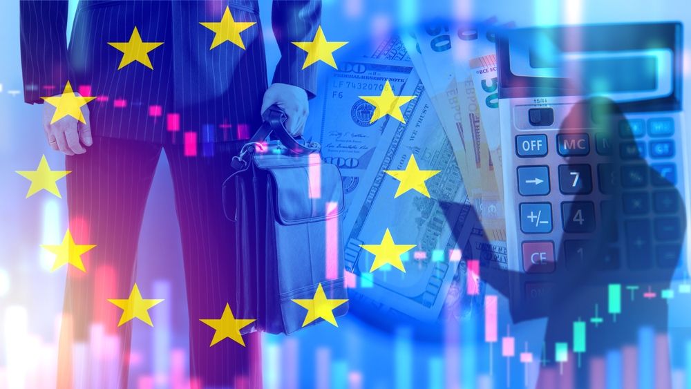 Calculator,With,Money,Near,Flag,Europe.,Business,Investment,In,European, 
európai kötvénypiac,