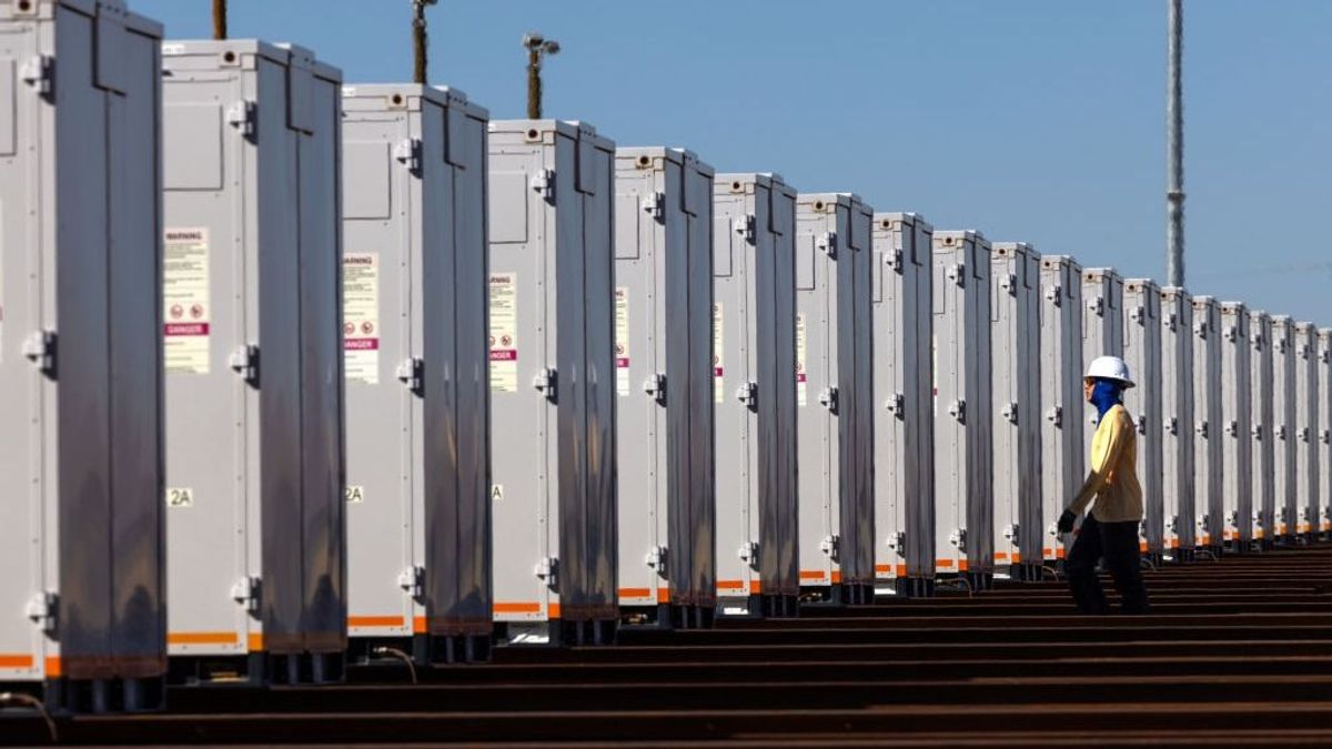 Az óriás akkumulátorok már a gázerőműveket veszélyeztetik