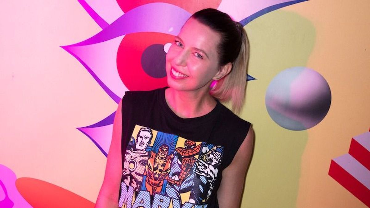 Hazai zeneterjesztő: Azahriah előadásmódja, zenéje és személyisége kellett a sikerhez