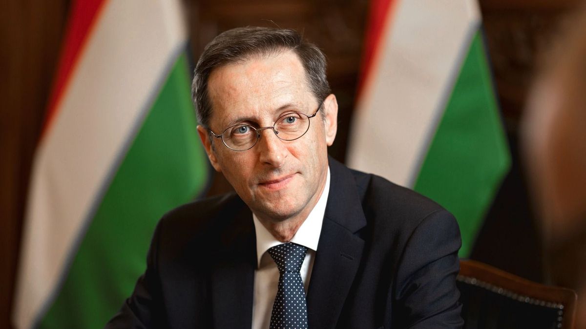Varga Mihály: tízezer új értékpapírszámlát adtak el egy hónap alatt