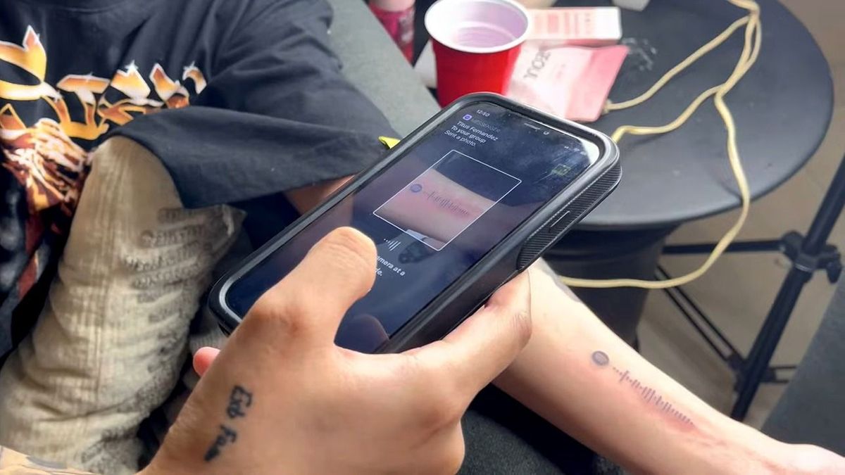 Egyre népszerűbb a szkennelhető Spotify-tetoválás