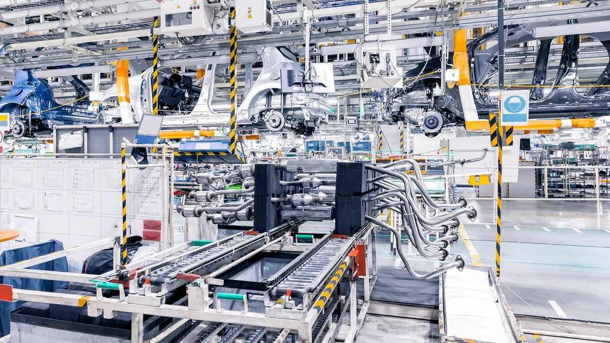 Brutális számokat közölt a cseh autóipari szövetség