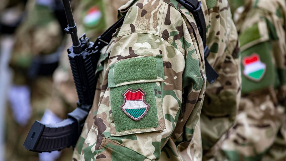 Magyar Honvédség: felszámolják a szakszervezetet – a katonai hivatásba nem fér bele az alkudozás és az egyezkedés