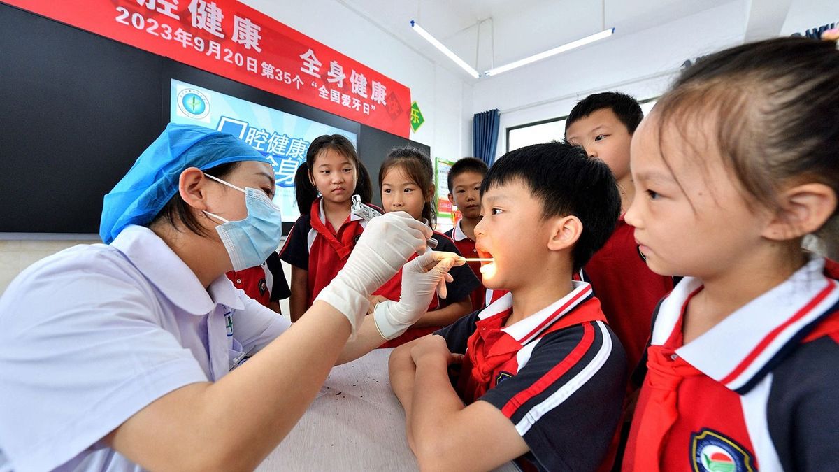 Tömeges légúti megbetegedés: a WHO nem talált semmi különöset Kínában