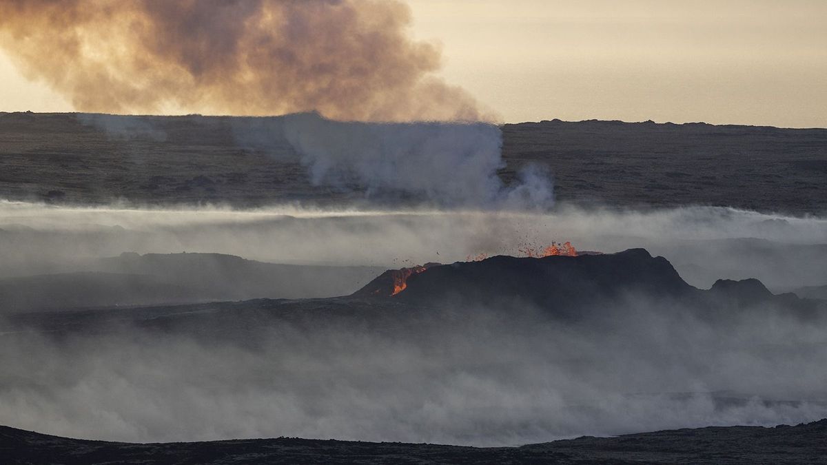 REYKJAVIK, ICELAND - JULY 16: The smoke rises over Mount Fagradalsfjall volcano after an eruption in Reykjavik, Iceland, on July 16, 2023. Emin Yogurtcuoglu / Anadolu Agency (Photo by Emin Yogurtcuoglu / ANADOLU AGENCY / Anadolu via AFP)
