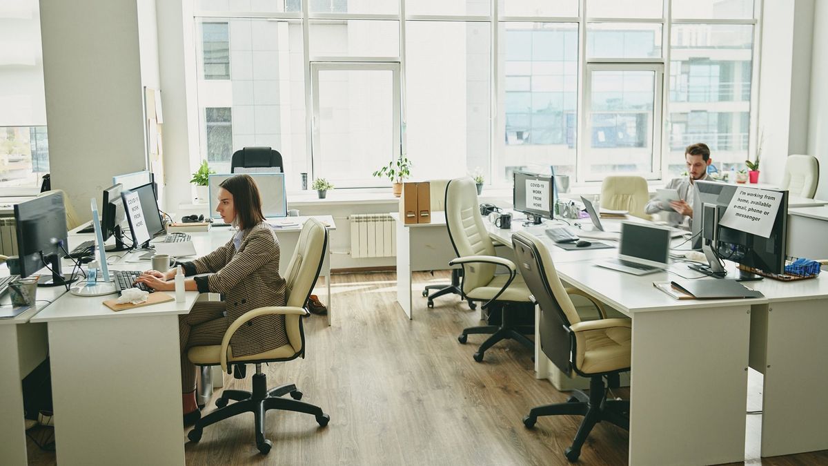 Hódít a home office, elpárolognak az irodabérlők