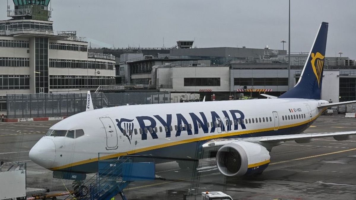 Négyből egy eurót visszaoszt a Ryanair