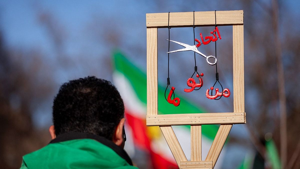 Egye több embert végeznek ki Iránban