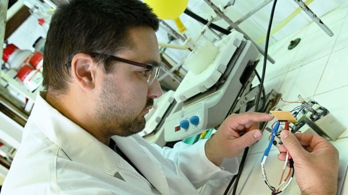 Megtalálták a lítium-akkumulátorok alternatíváját a Debreceni Egyetem kutatói