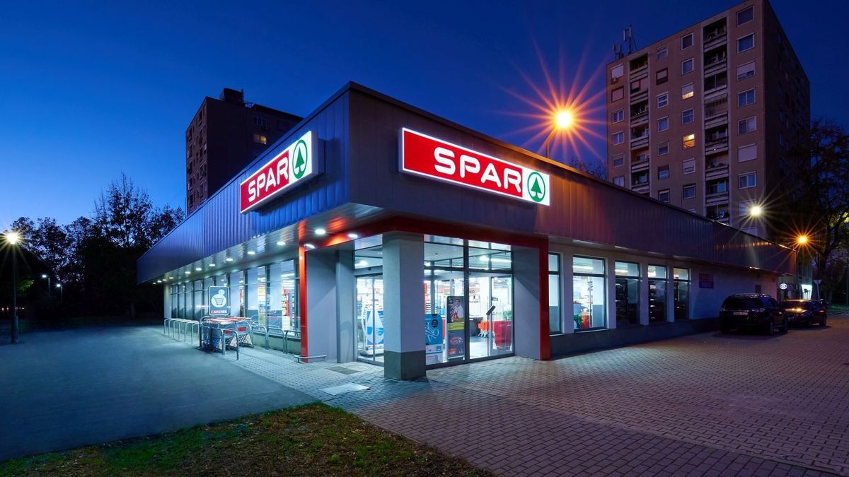 Bejelentést tett a SPAR a karácsonyi boltzárról: felemás döntés született