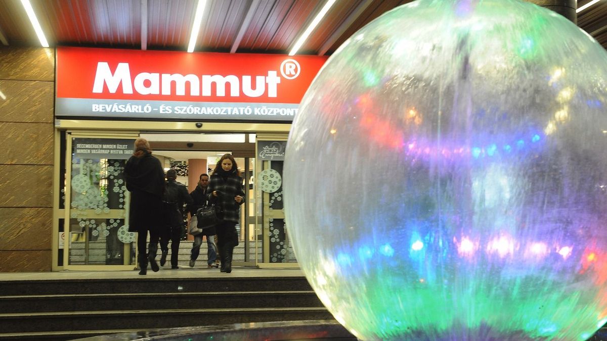 Tragédia: már megint lezuhant valaki a Mammut bevásárlóközpontban