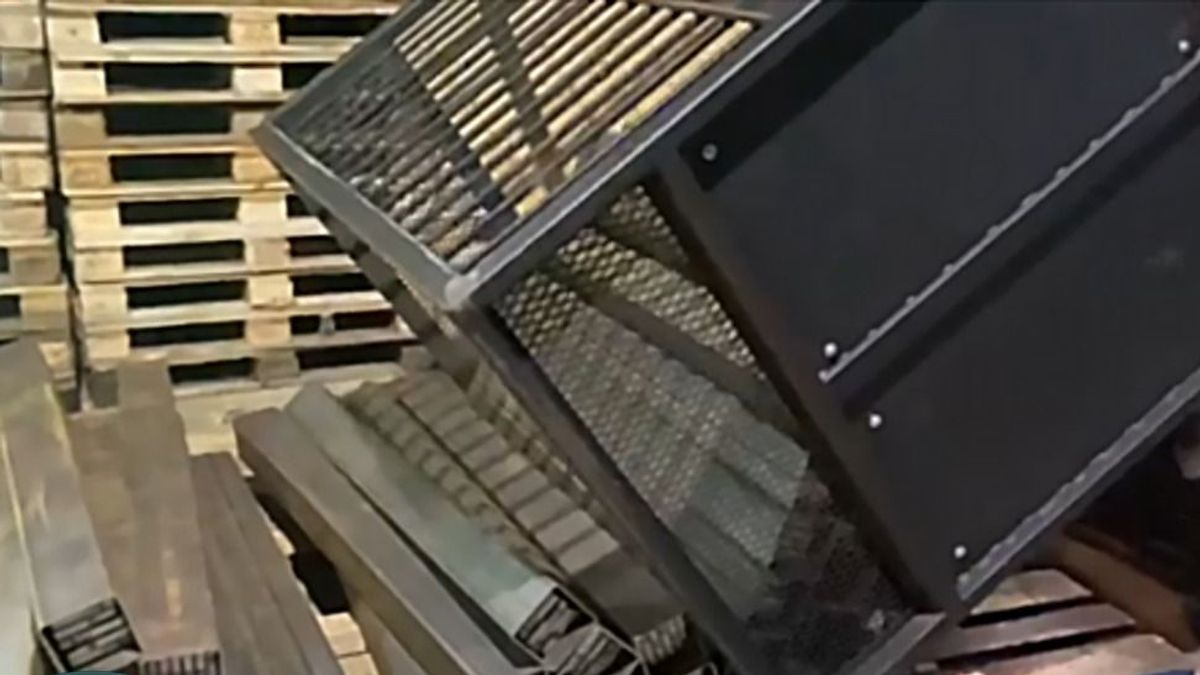 Furfangos cigarettacsempészeket csípett fülön a NAV