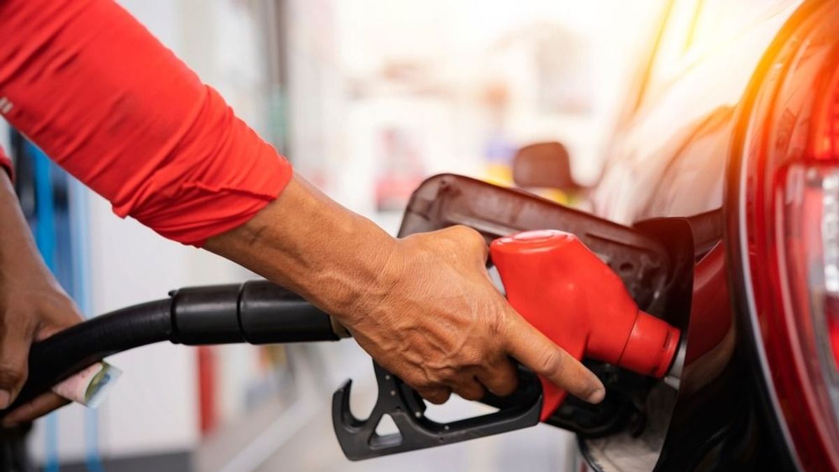 A héten csökkenhetnek az üzemanyag árak