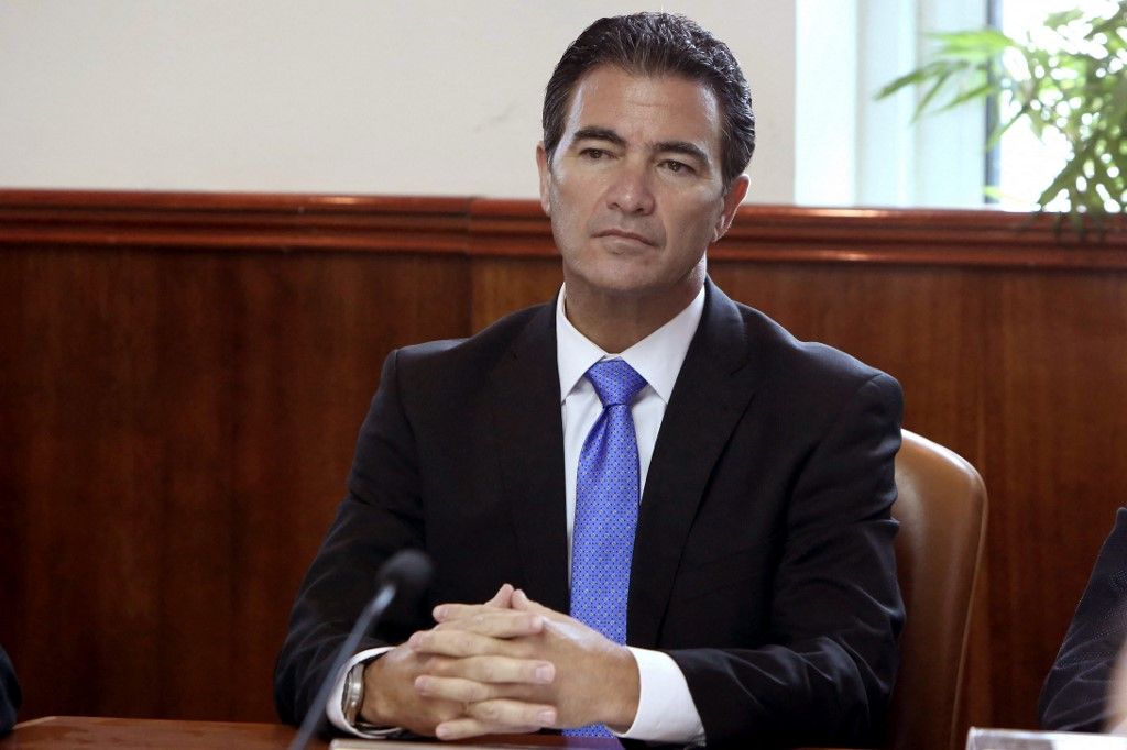 Israel's new head of Mossad Yossi Cohen attends the weekly cabinet meeting at his office in Jerusalem on January 10, 2016. (Photo by GALI TIBBON / POOL / AFP)