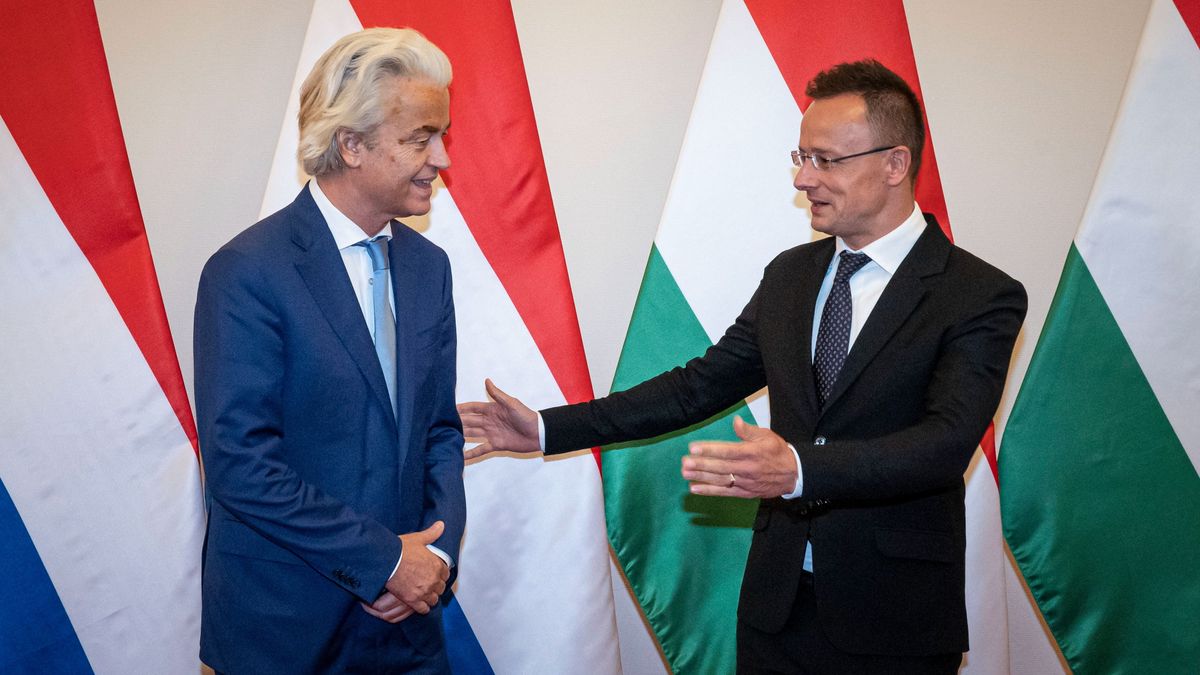 SZIJJÁRTÓ Péter; WILDERS, Geert